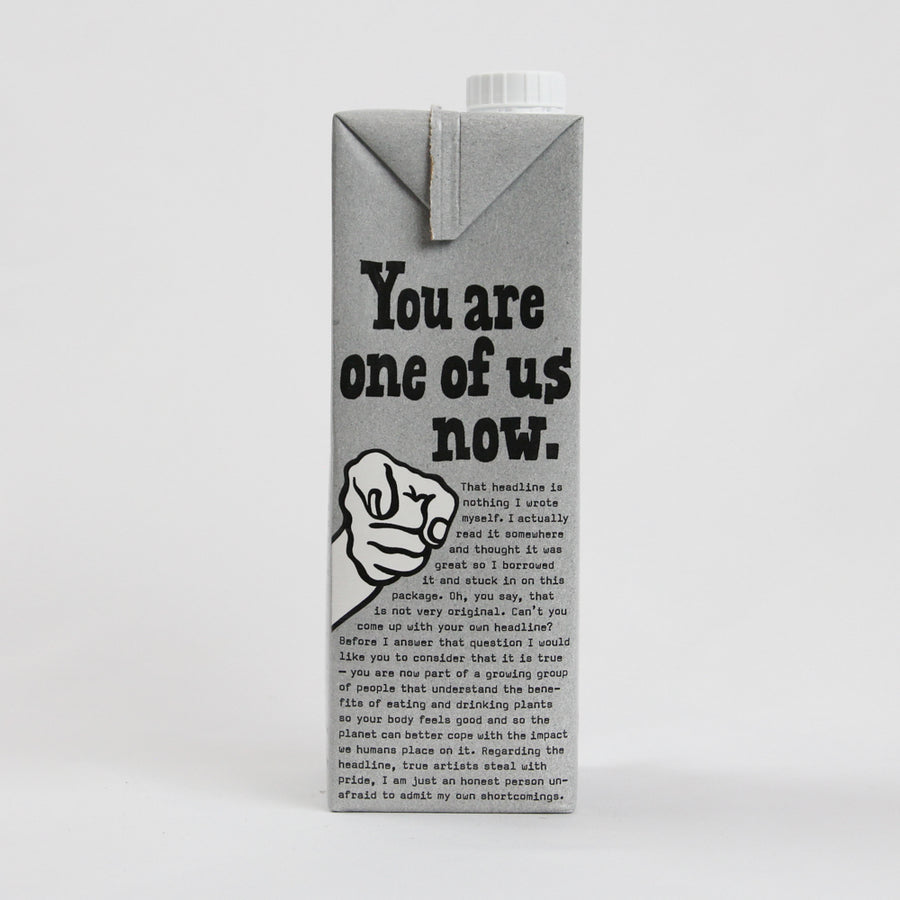 Oat Beverage (12 units) + Oatly Stickers (3 units)